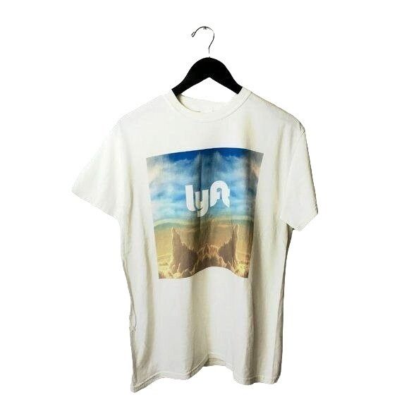 Urban Outfitters Lyft T Shirt Driver Artist Series Graphic Tee Short Sleeve