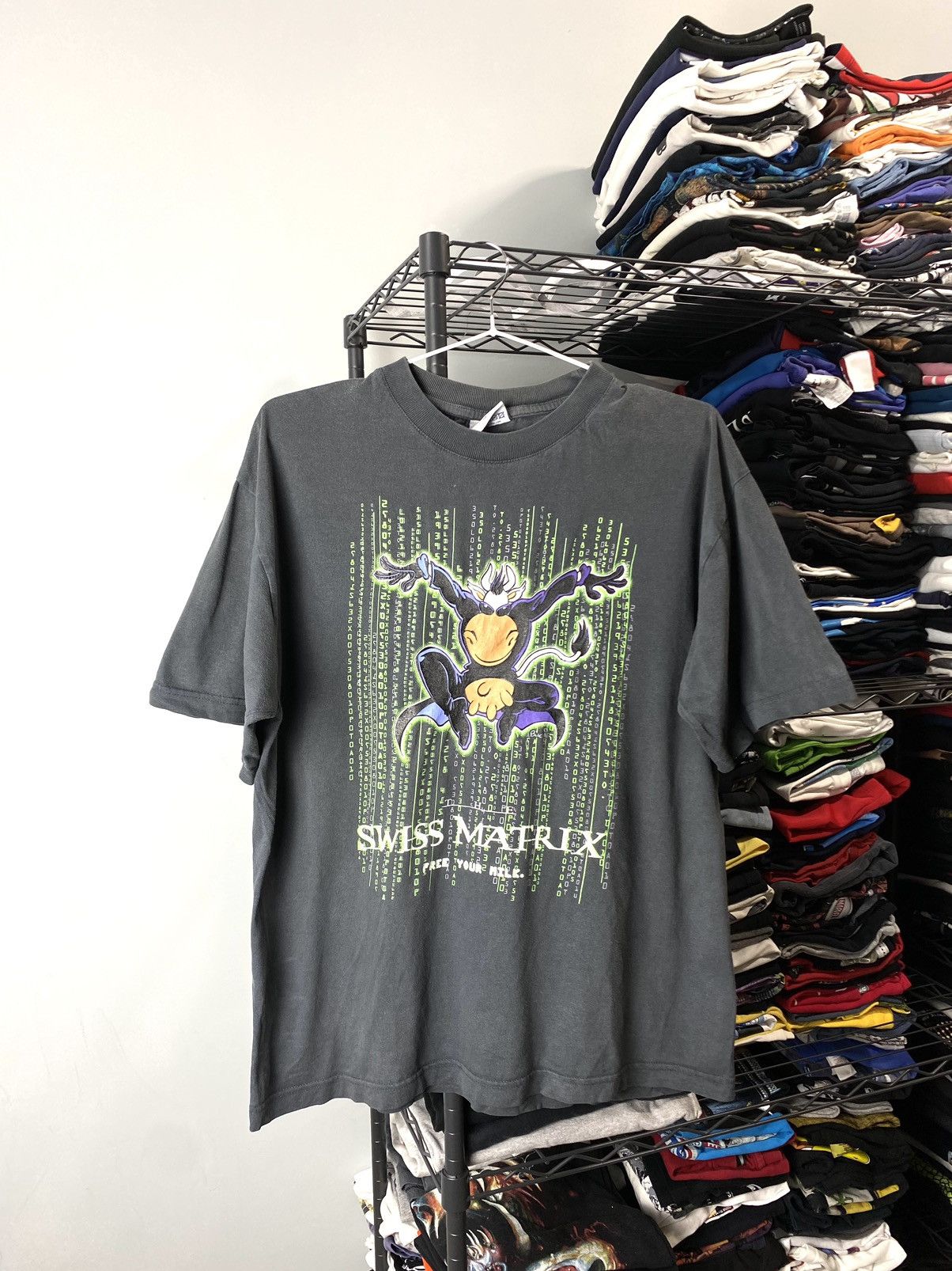 00 S Vintage Matrix Cow Funny T Shirt Art Humor Y2k Hype